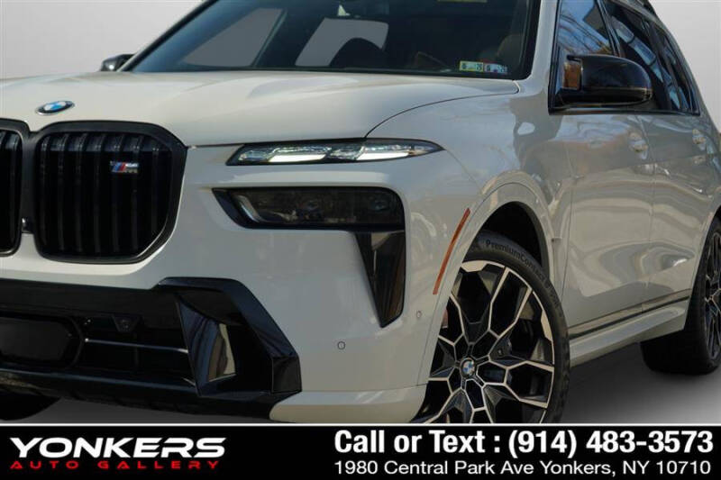 2024 BMW X7 M60i