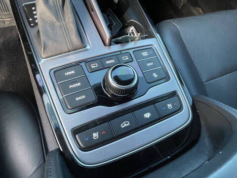 2014 Hyundai Equus Signature