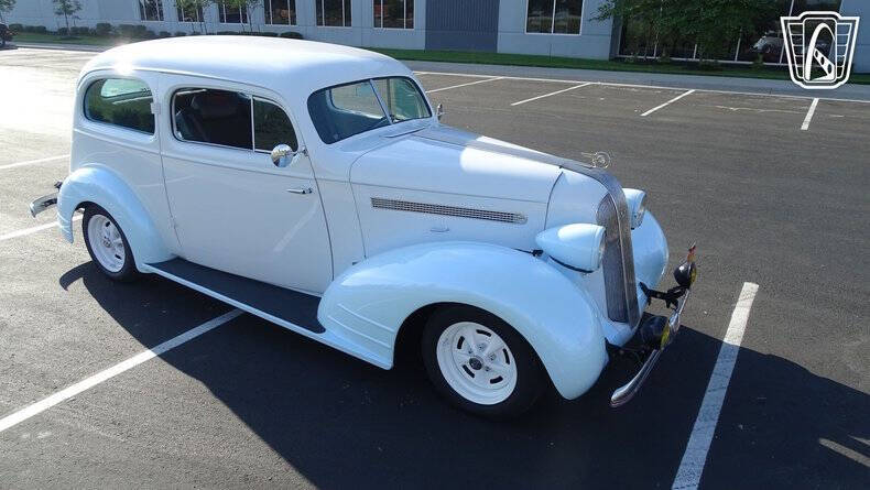 1935 Pontiac Coupe