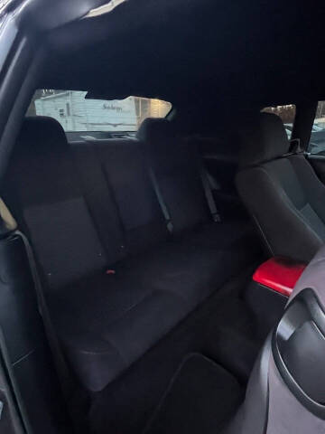 2015 Dodge Challenger SXT