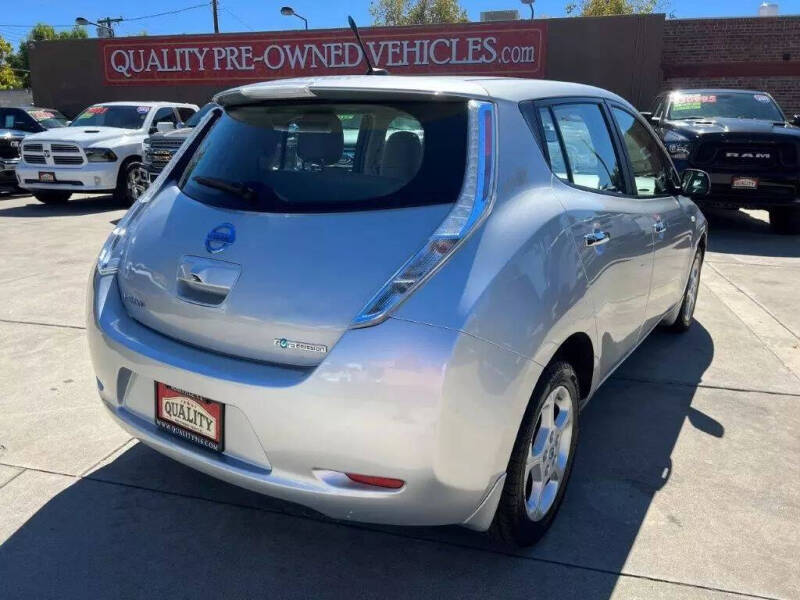 2011 Nissan LEAF
