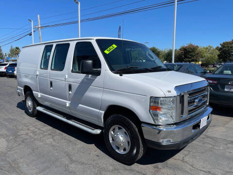 2014 Ford E-Series for sale at 7 STAR AUTO SALES LLC in Sacramento CA