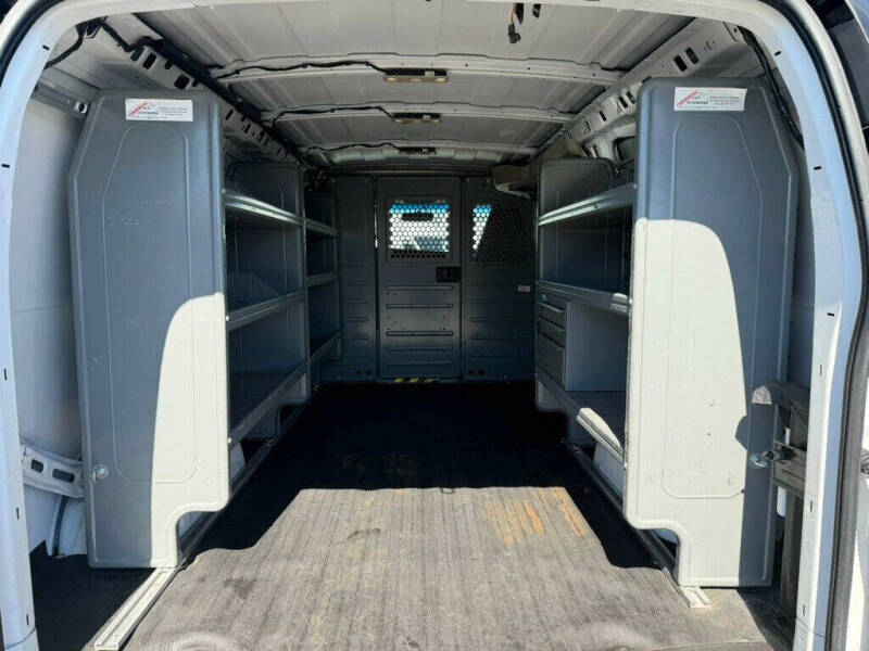 2016 Chevrolet Express 2500