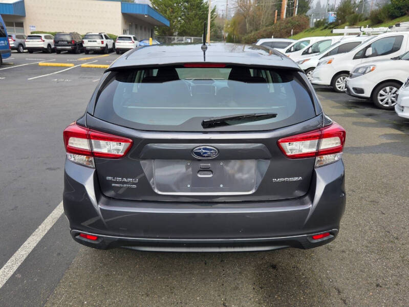 2019 Subaru Impreza 2.0i