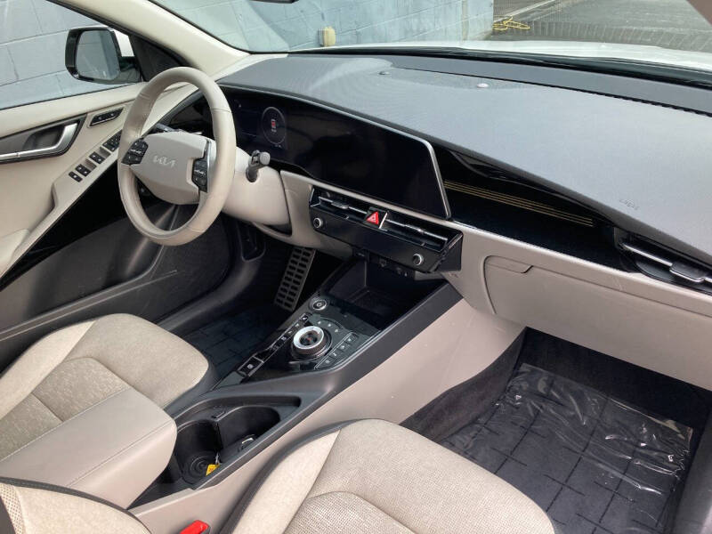 2023 Kia Niro EV Wave