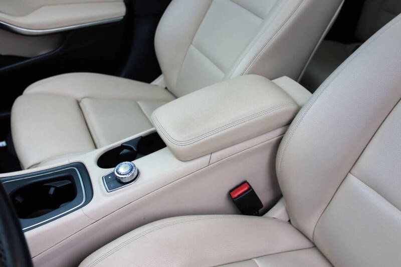 2019 Mercedes-Benz CLA CLA 250 4MATIC