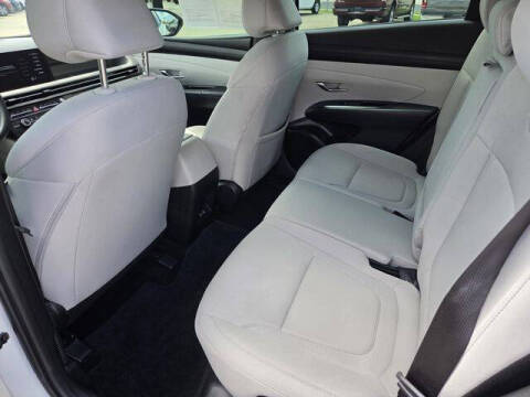 2025 Hyundai Tucson SE