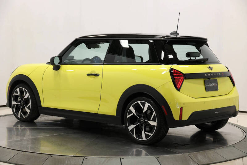 2025 MINI Hardtop 2 Door