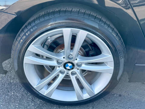 2017 BMW 3 Series 330i xDrive