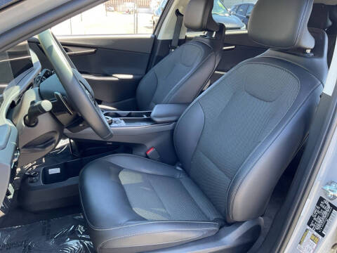 2025 Kia EV6 Light Long Range