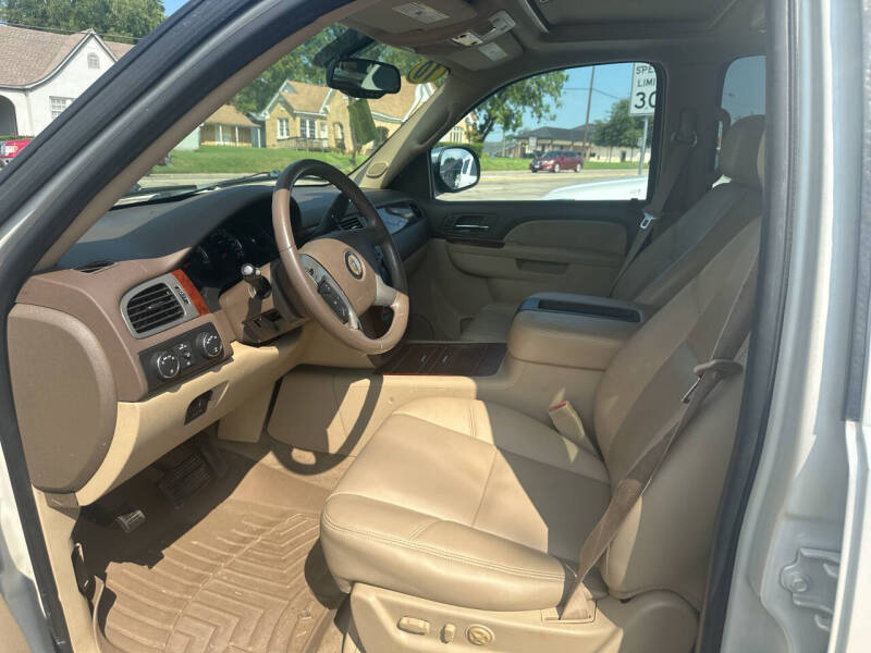 2010 Chevrolet Suburban LTZ