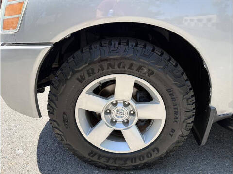 2004 Nissan Titan