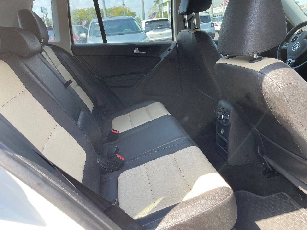 2016 Volkswagen Tiguan  - $10,900