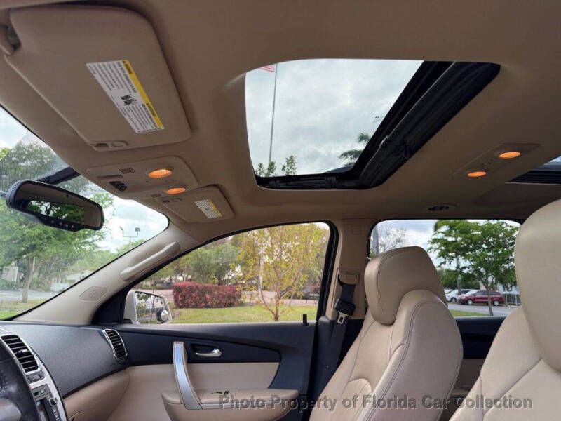 2011 GMC Acadia SLT-2