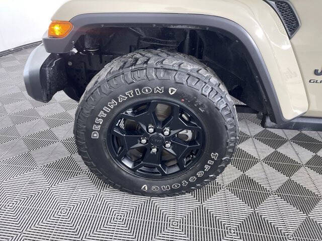 2022 Jeep Gladiator Willys