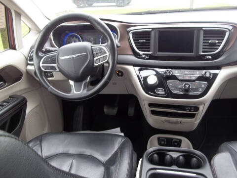 2019 Chrysler Pacifica Touring L