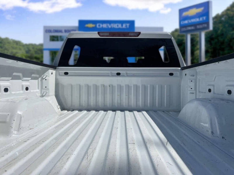 2025 GMC Sierra 1500 Elevation Standard