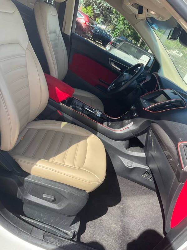 2020 Ford Edge ST Line