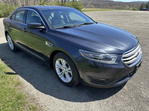 2017 Ford Taurus SEL