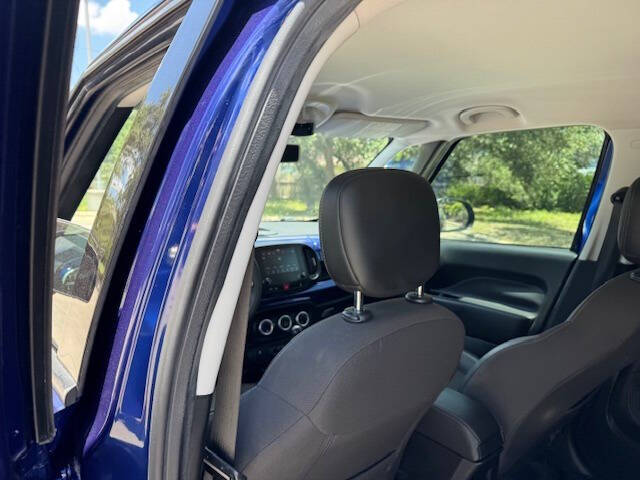 2020 FIAT 500L Pop
