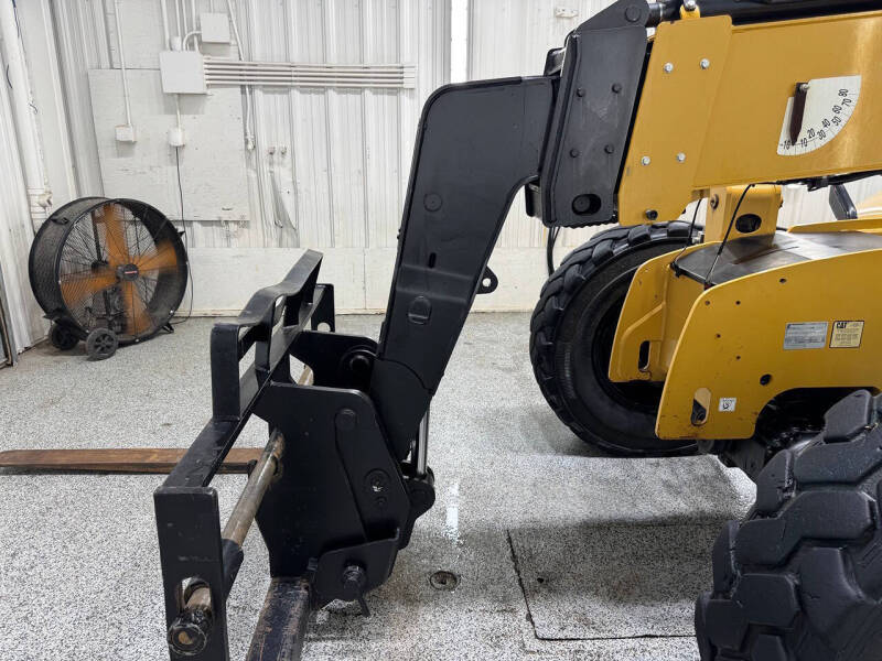 2016 Caterpillar TL642D
