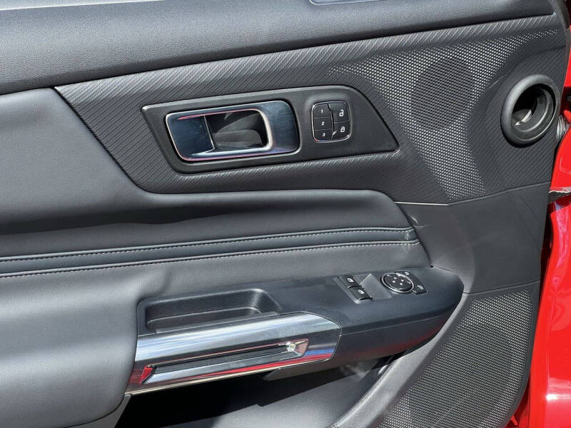 2025 Ford Mustang GT