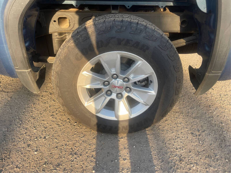 2024 GMC Sierra 1500 SLE