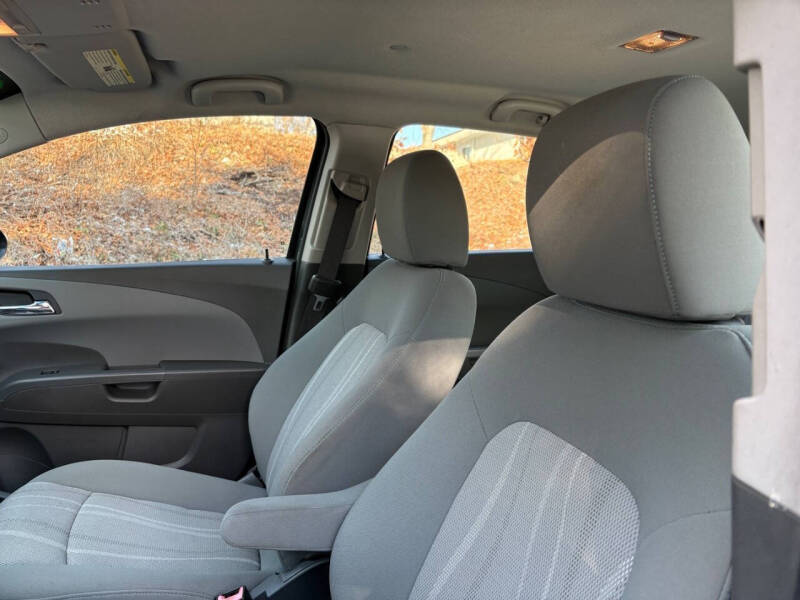 2012 Chevrolet Sonic LT