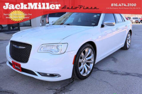 2017 Chrysler 300 C