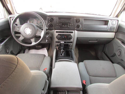 2007 Jeep Commander Sport