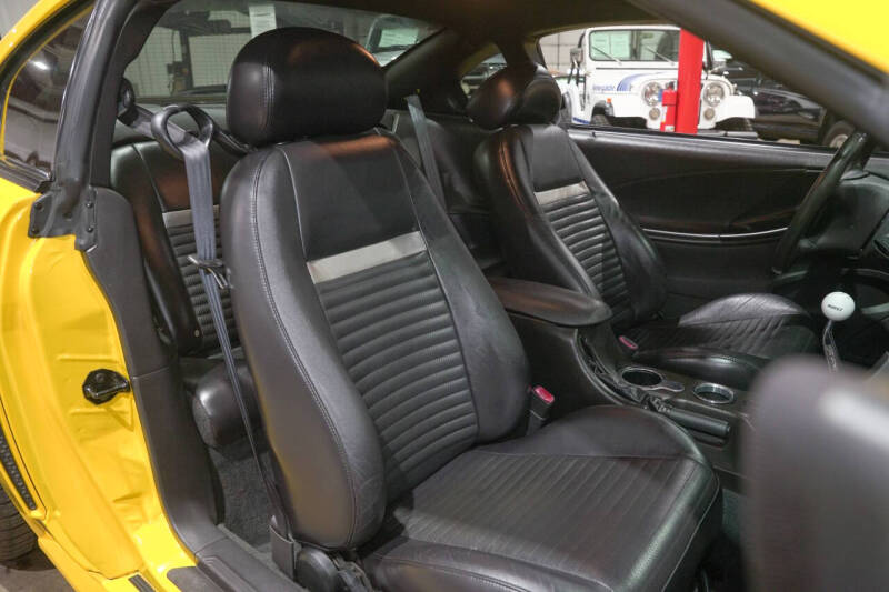 2004 Ford Mustang Mach 1 Premium