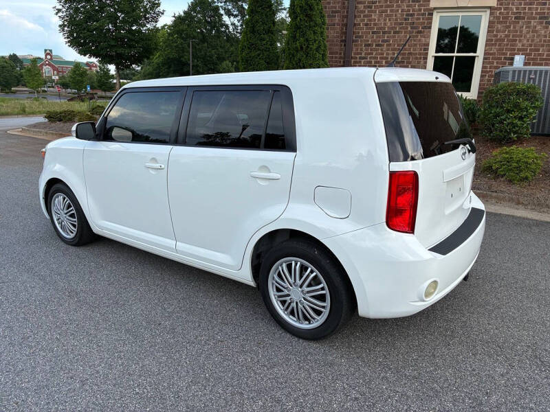 2008 Scion xB