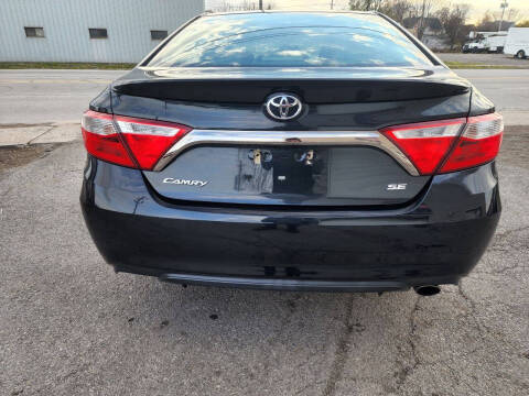 2015 Toyota Camry SE