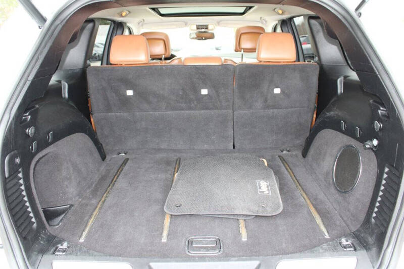 2013 Jeep Grand Cherokee Overland Summit