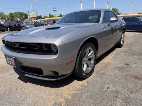 2015 Dodge Challenger SXT