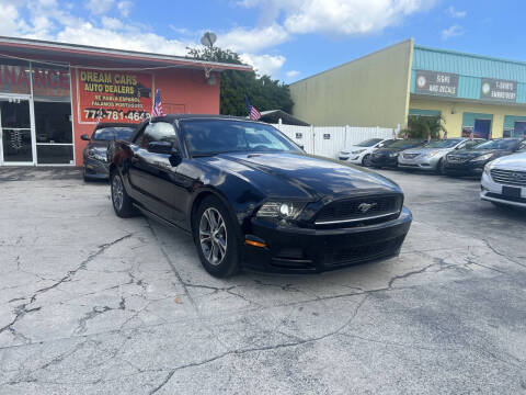 2014 Ford Mustang V6