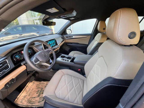 2024 Volkswagen Atlas Cross Sport SE 4Motion