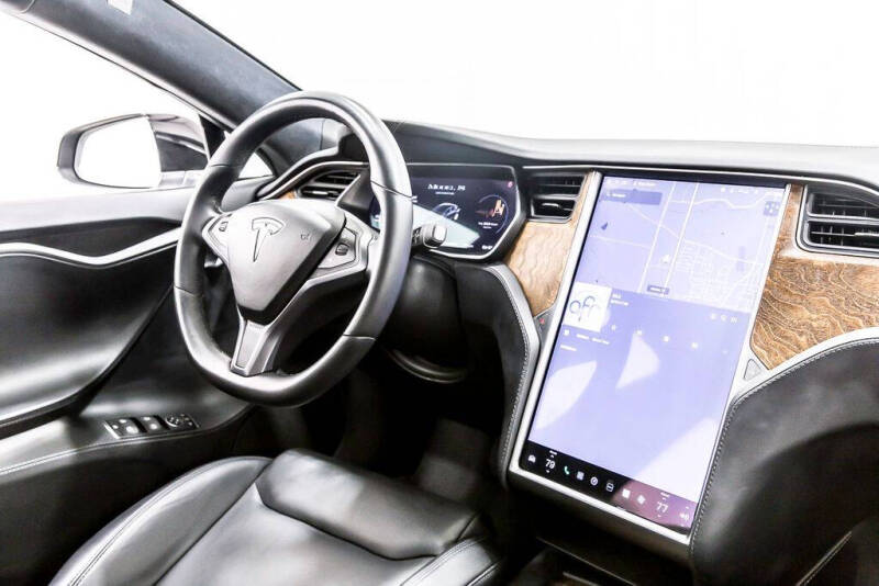 2020 Tesla Model S Long Range
