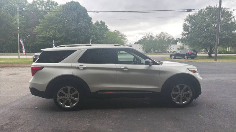 2020 Ford Explorer Platinum