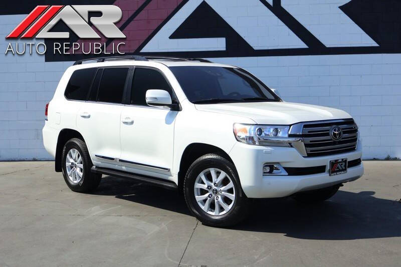 2016 Toyota Land Cruiser