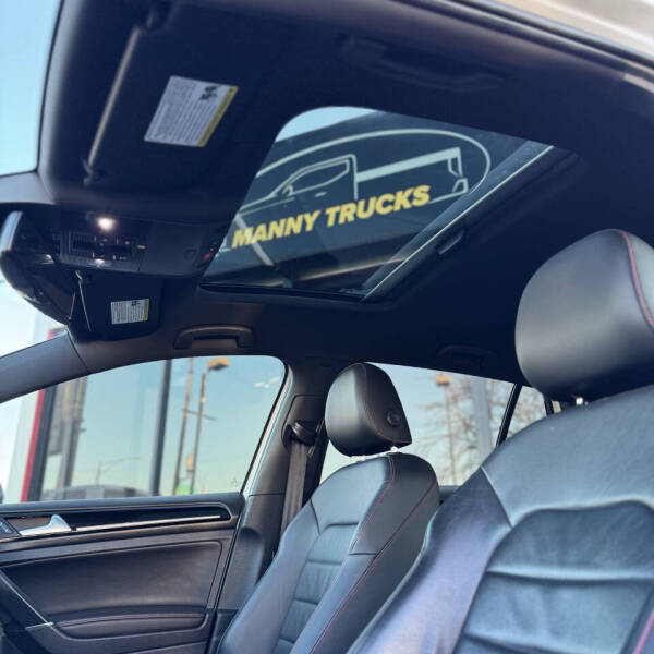 2016 Volkswagen Golf GTI Autobahn