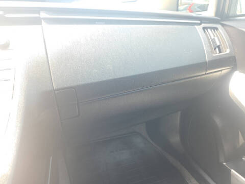 2012 Toyota Prius Two