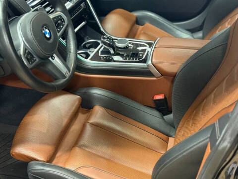 2020 BMW 8 Series 840i