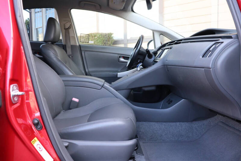 2010 Toyota Prius IV