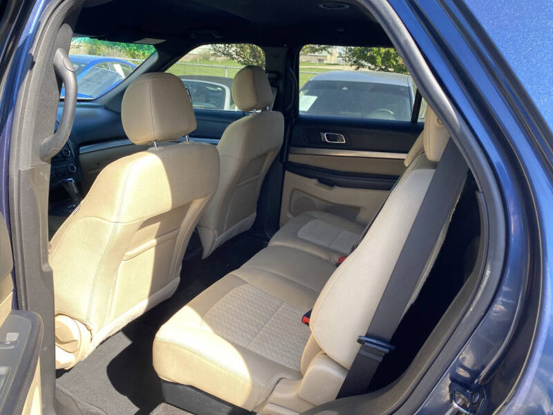 2016 Ford Explorer