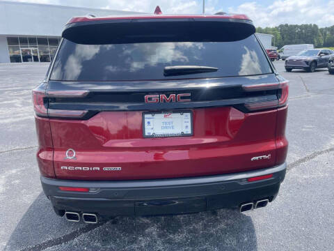 2024 GMC Acadia AT4