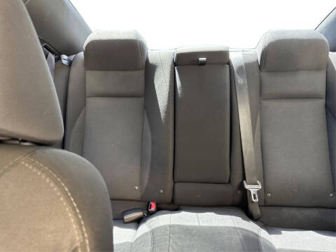 2015 Dodge Charger SE