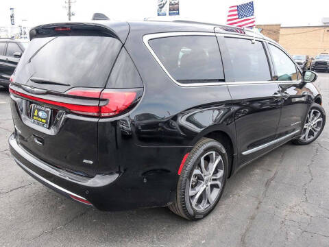2024 Chrysler Pacifica Pinnacle