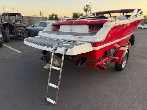 2013 Four Winns 200H