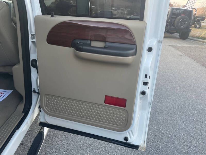 2006 Ford F-350 Super Duty XLT